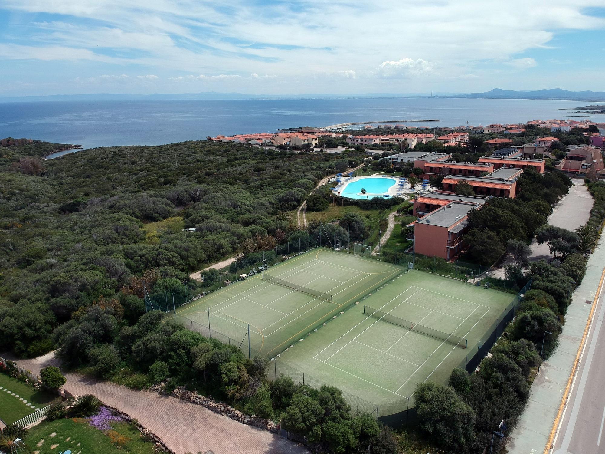 Hotel Cala Reale Стінтіно Екстер'єр фото