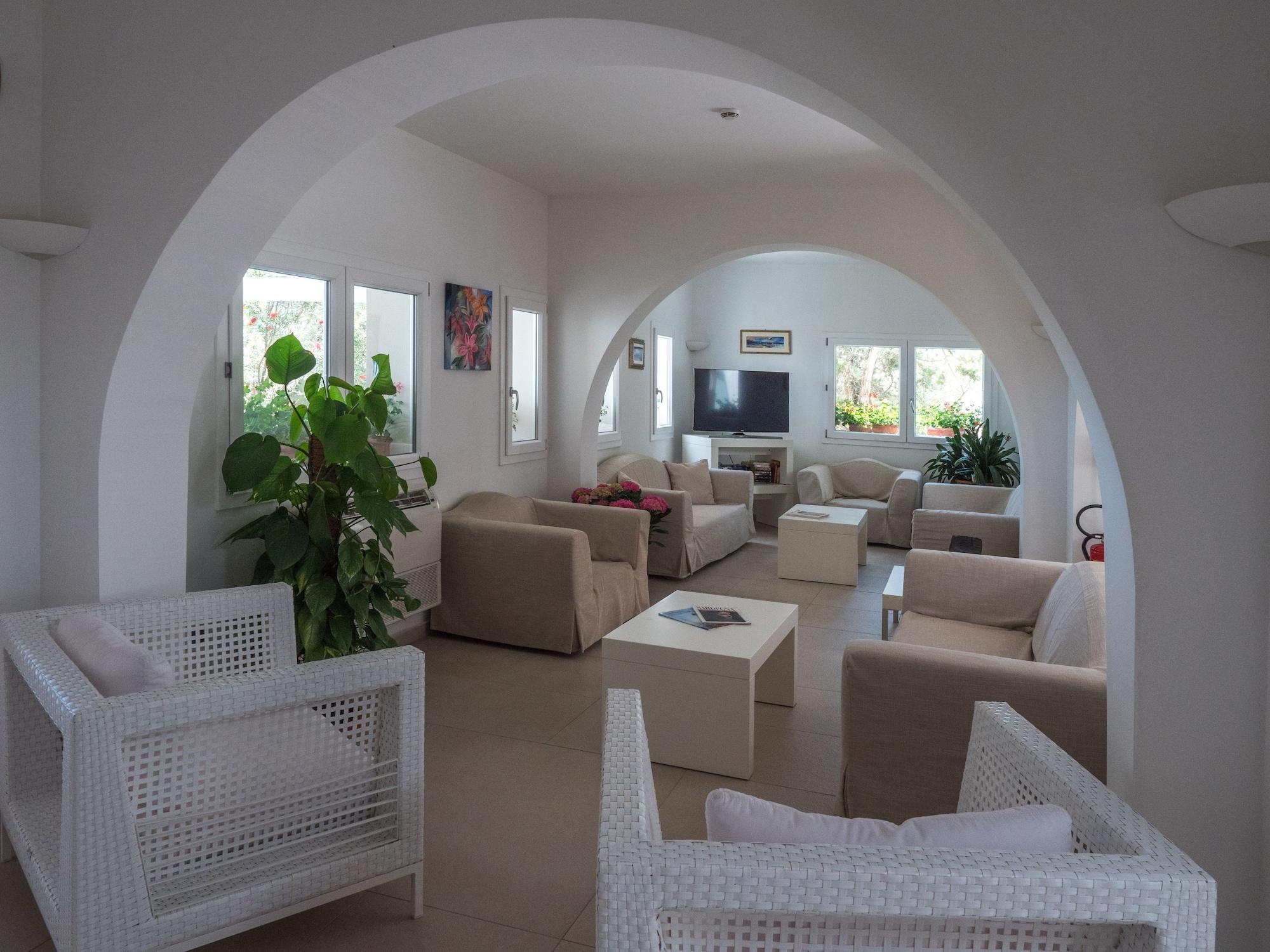 Hotel Cala Reale Стінтіно Екстер'єр фото
