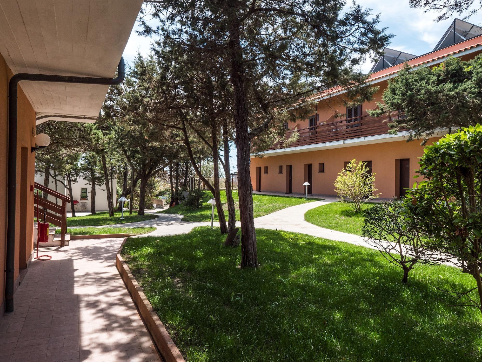Hotel Cala Reale Стінтіно Екстер'єр фото