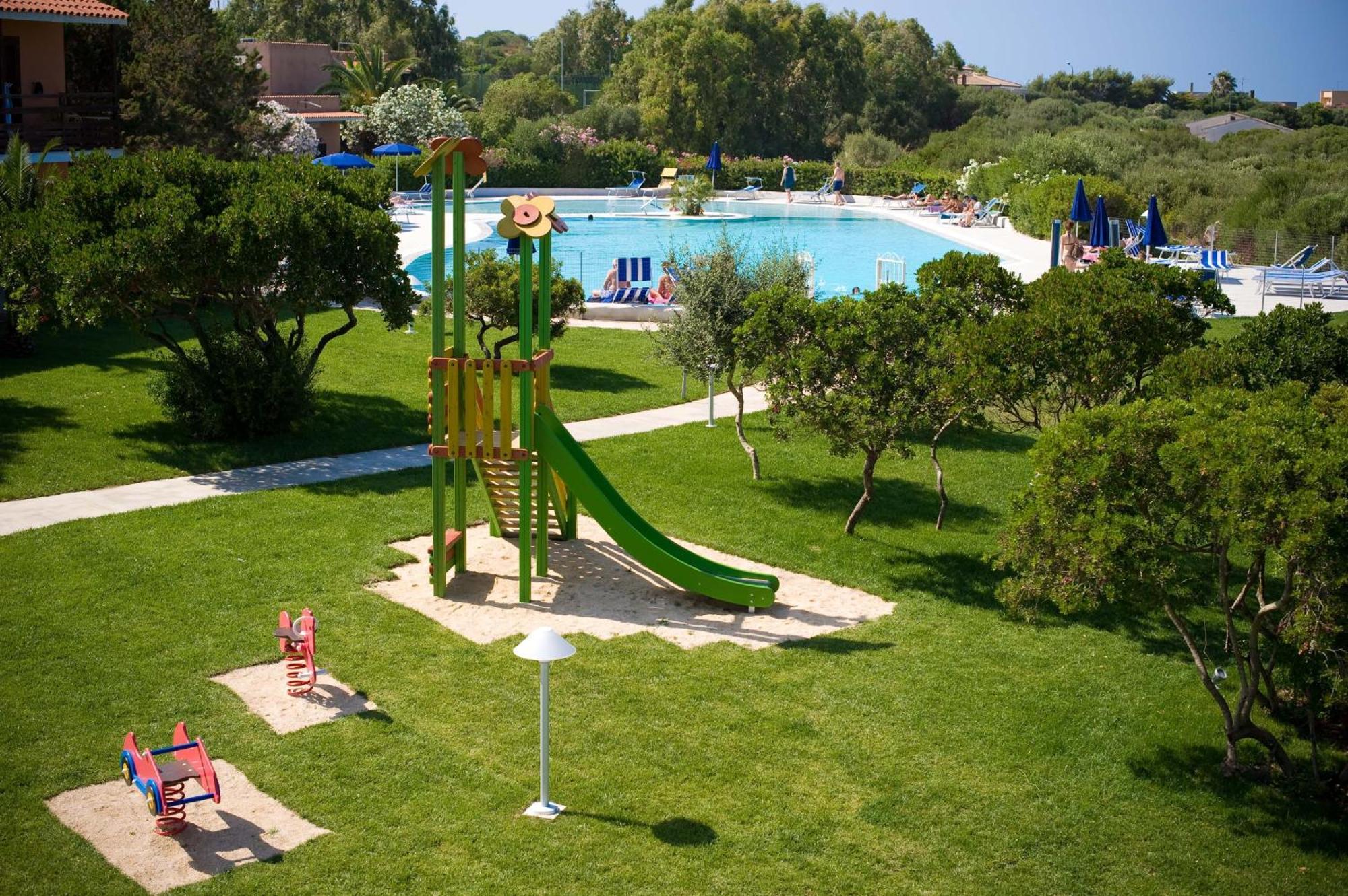 Hotel Cala Reale Стінтіно Екстер'єр фото
